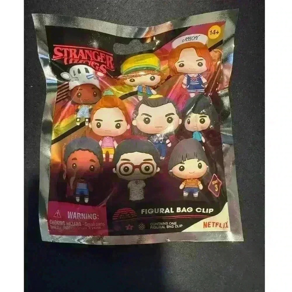 Stranger Things Netflix Series 3 Figural Bag Clip Mystery Collector's‎ Item - Picture 1 of 2